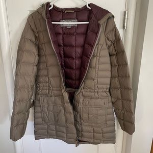 Women’s Eddie Bauer Puffer Coat - NEVER WORN
